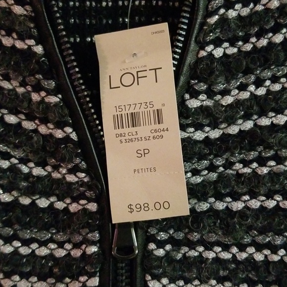 LOFT Jacket - Picture 5 of 5